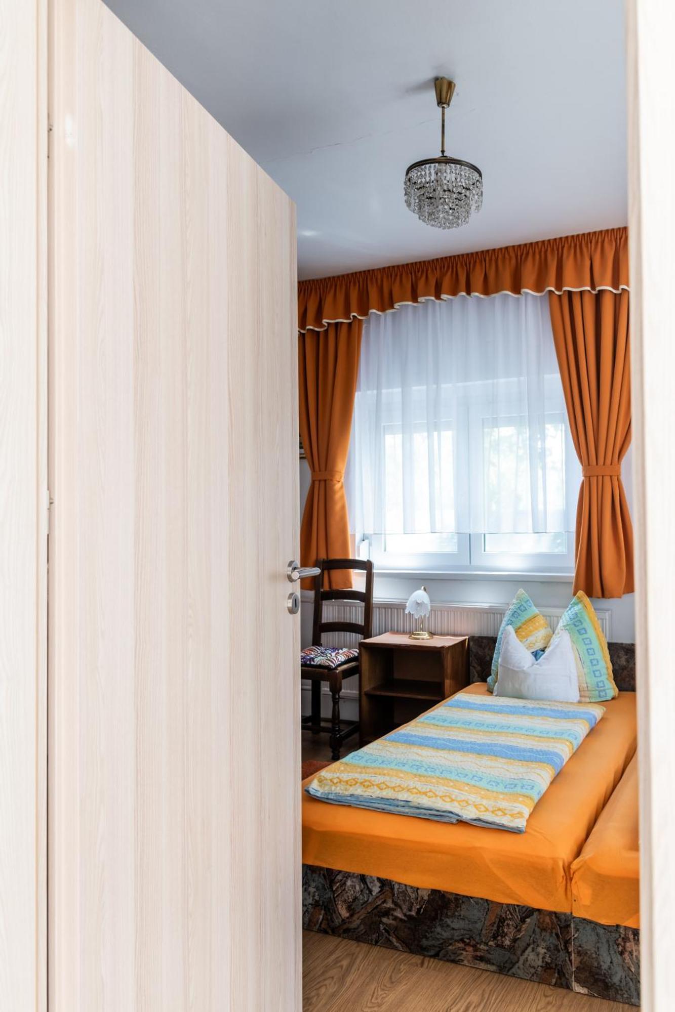 Magdalena Apartmanhaz Keszthely Exterior photo